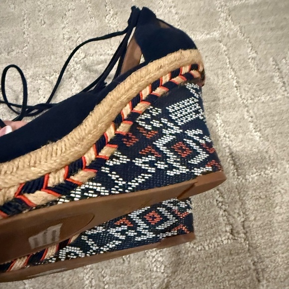 CAbi Blue Wedge Sandals with Geometric Print - Picture 10 of 11